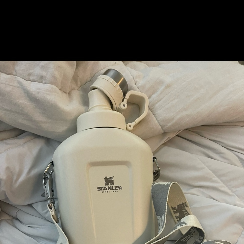 Stanley White Insulated Growler